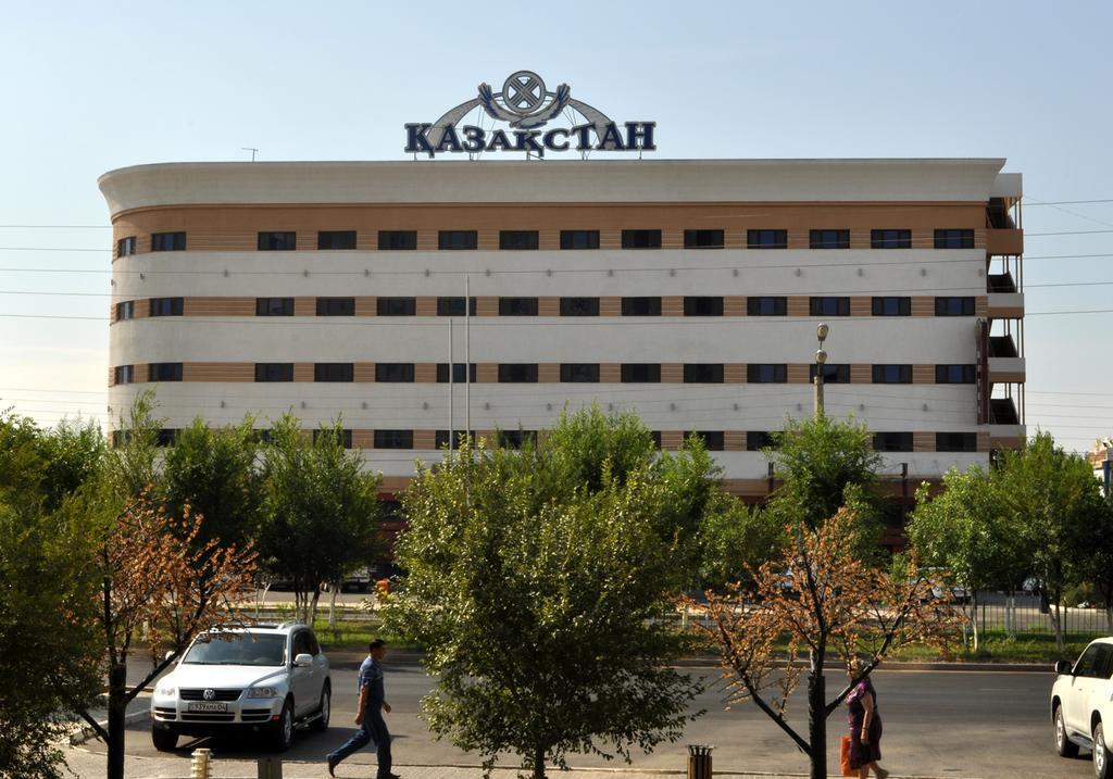 Kazakhstan Hotel Atyrau Exterior photo