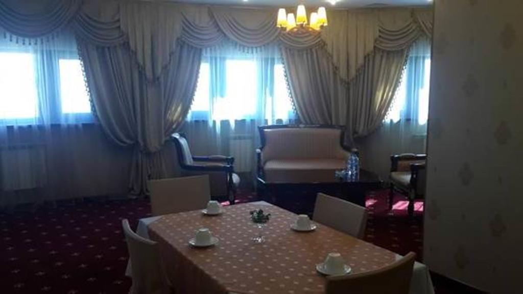 Kazakhstan Hotel Atyrau Exterior photo