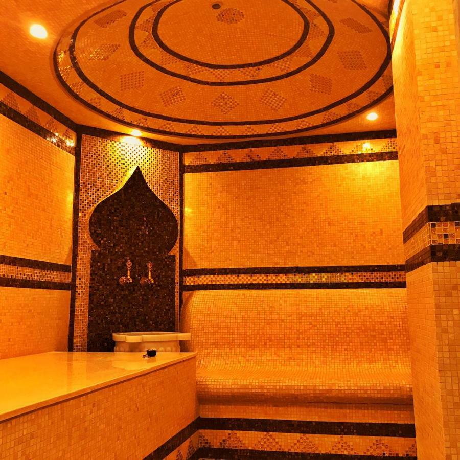 Kazakhstan Hotel Atyrau Exterior photo
